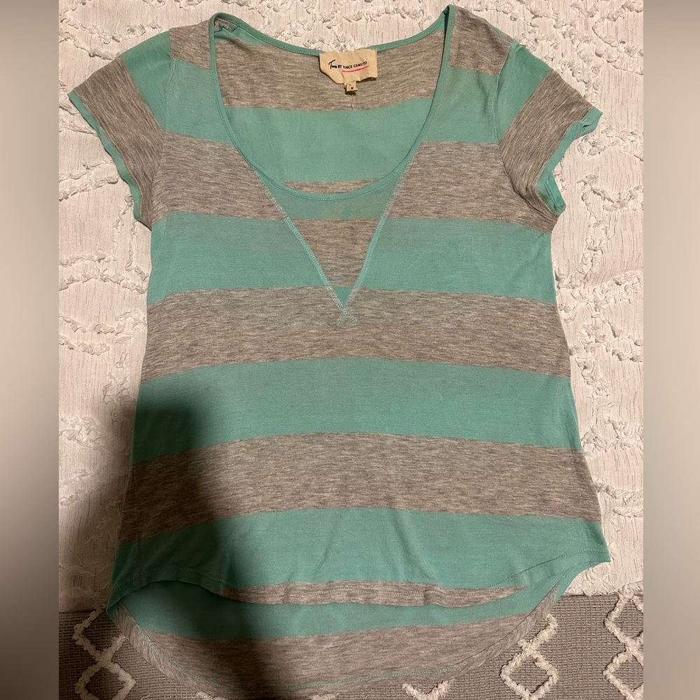 Two by Vince Camuto Shirt